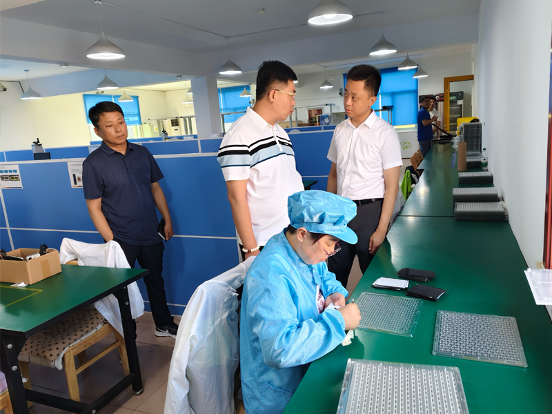 热烈欢迎李延飞副区长一行莅临我